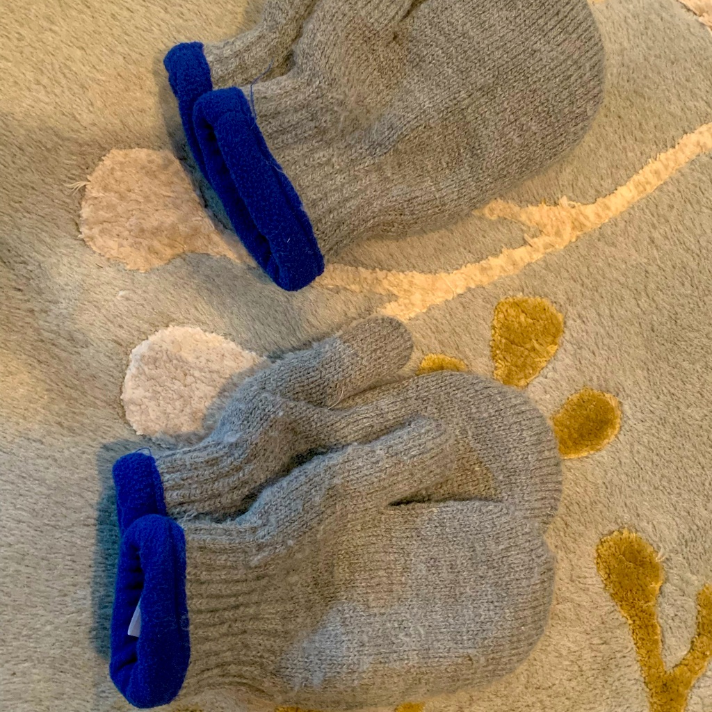2 Pair Of Toddler Fleece Lined Mittens